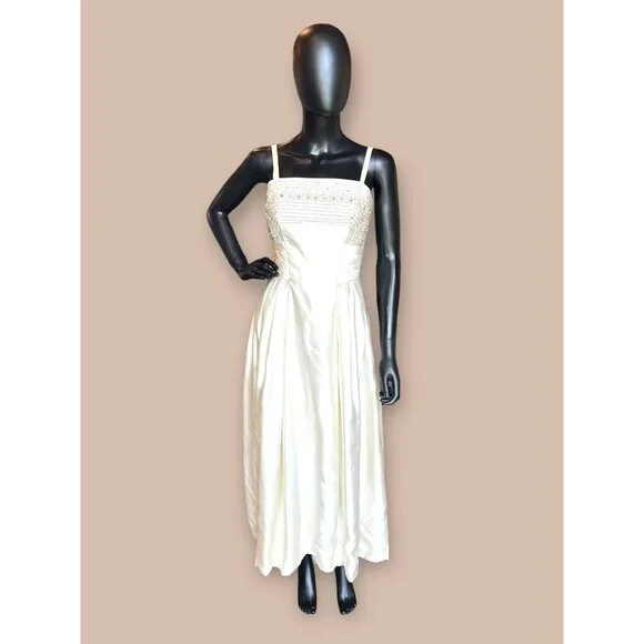 Vintage Obi Waist/Bow 60s Beaded Liquid Satin Wedding Dress - Picture 2 of 6